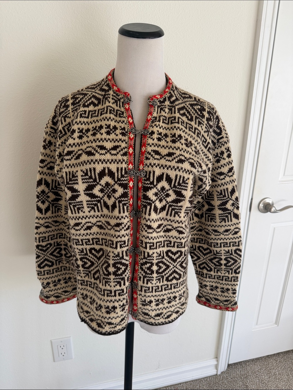 Vintage Norwegian Fair Isle Wool Knit Cardigan Pewter Clasps